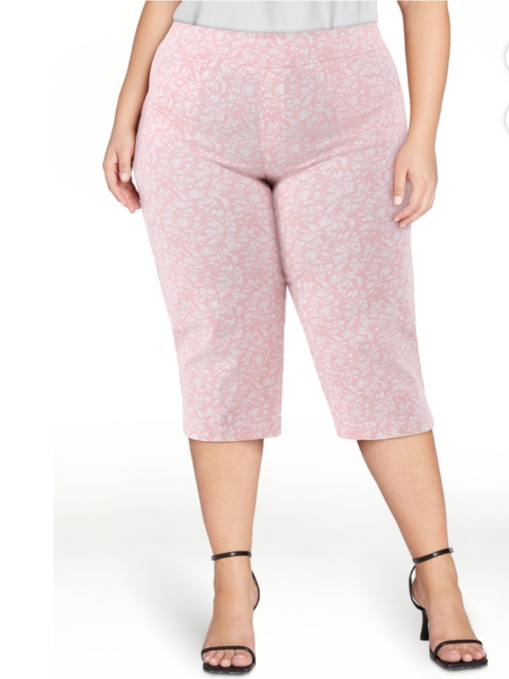 Just My Size Women’s Pink Floral Millennium Capris Size 1X NWT
